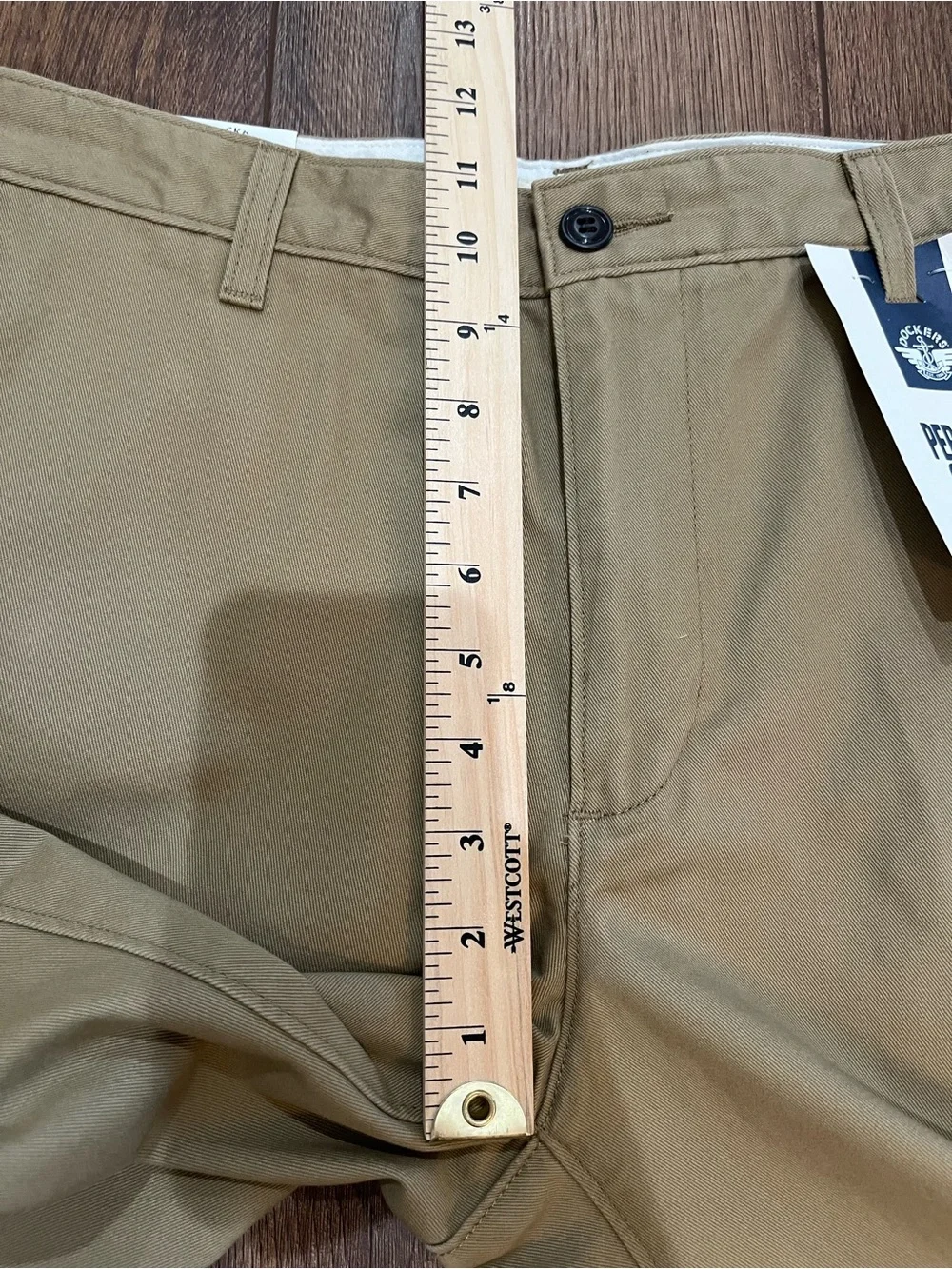 NWT! Dockers Men’s The Perfect Shorts Classic Fit Tan Size 32 Causal Flat Front